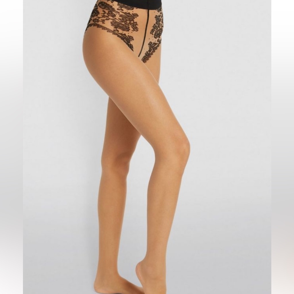Sexy Hotfalke Women's 20 Den Sheer Tights Footed Amazon Floral Size Small — image 8 of 8